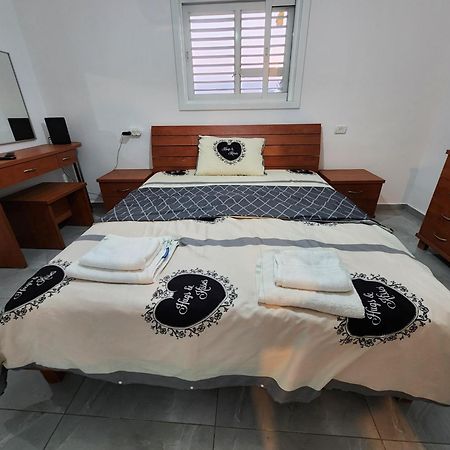 Short term Stay in Rehovot Central location near Nes Ziona Rishon Lezion Jerusalem&Tel Aviv Esterno foto