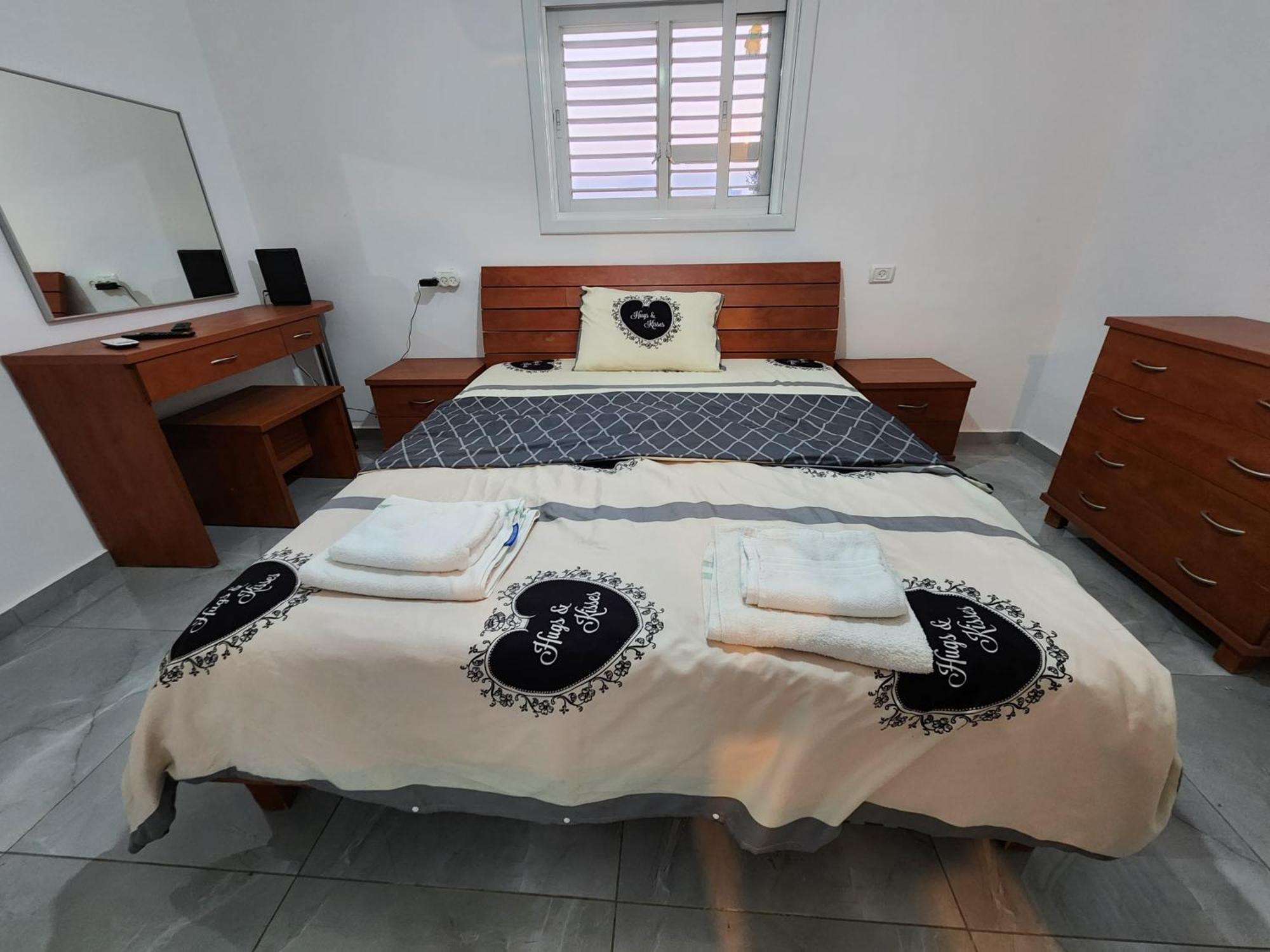 Short term Stay in Rehovot Central location near Nes Ziona Rishon Lezion Jerusalem&Tel Aviv Esterno foto