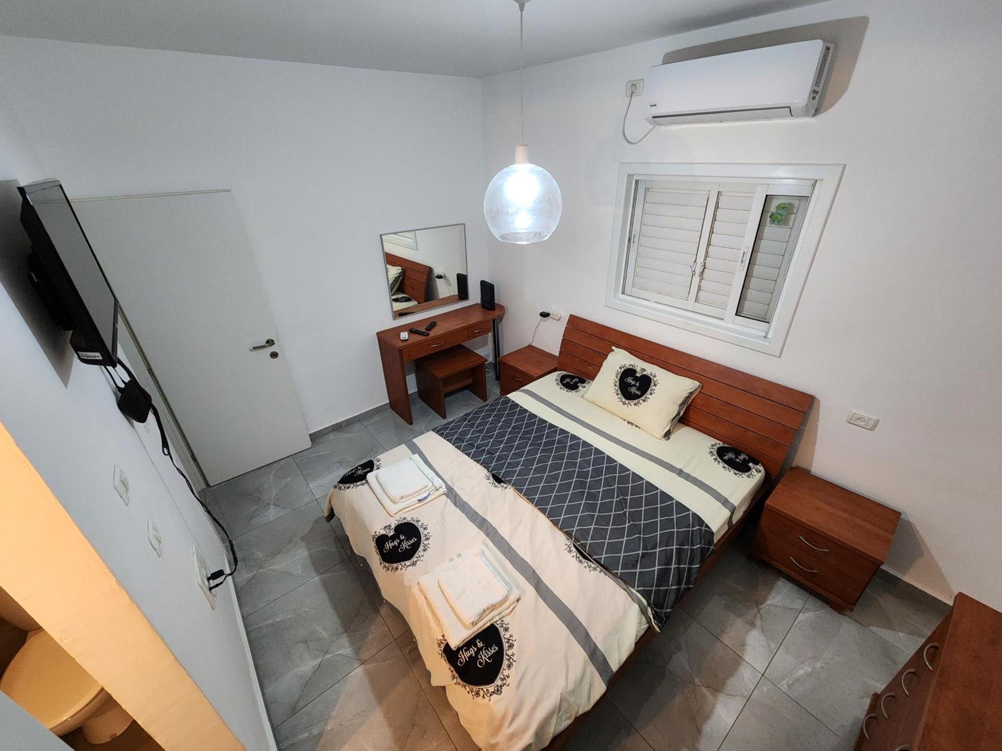 Short term Stay in Rehovot Central location near Nes Ziona Rishon Lezion Jerusalem&Tel Aviv Esterno foto