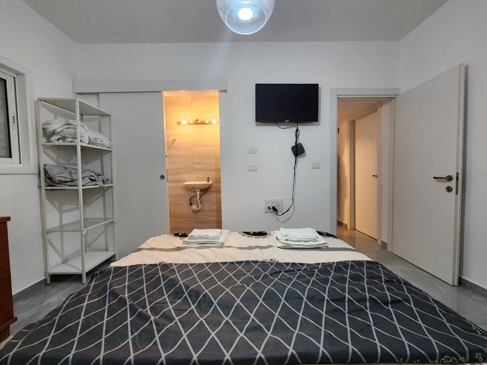 Short term Stay in Rehovot Central location near Nes Ziona Rishon Lezion Jerusalem&Tel Aviv Esterno foto